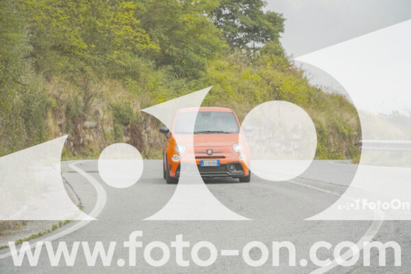 <h1 class="product-title">thumb_FF103957</h1>