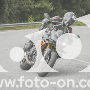 thumb_FF103969