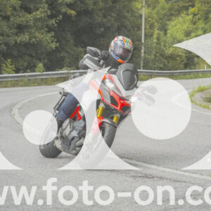 thumb_FF103986