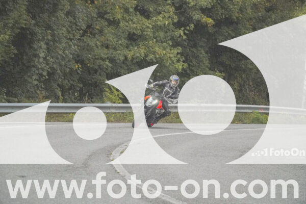 <h1 class="product-title">thumb_FF104014</h1>