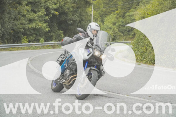 <h1 class="product-title">thumb_FF104033</h1>