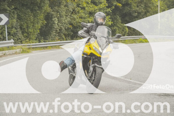 <h1 class="product-title">thumb_FF104064</h1>