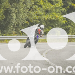 thumb_FF104070