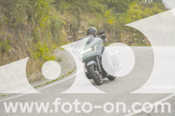 <h1 class="product-title">thumb_FF104085</h1>