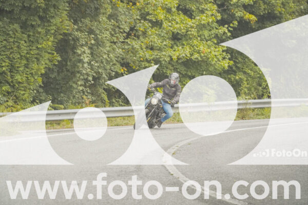 <h1 class="product-title">thumb_FF104093</h1>