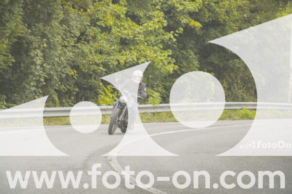 <h1 class="product-title">thumb_FF104100</h1>