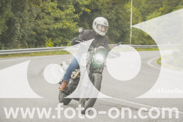 <h1 class="product-title">thumb_FF104101</h1>
