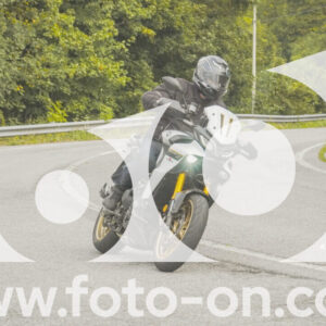 thumb_FF104137
