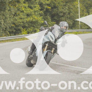 thumb_FF104179