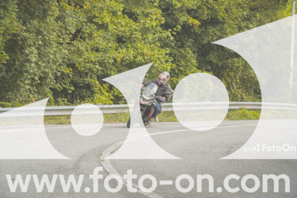 <h1 class="product-title">thumb_FF104192</h1>