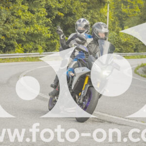 thumb_FF104200