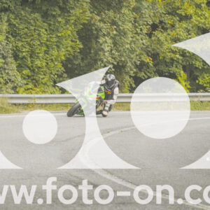 thumb_FF104201