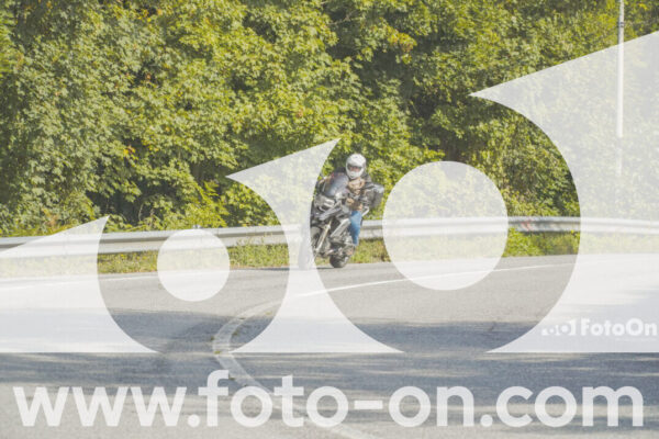 <h1 class="product-title">thumb_FF104239</h1>