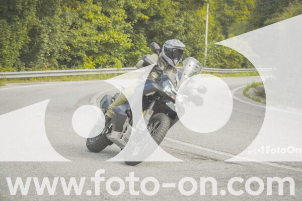 <h1 class="product-title">thumb_FF104258</h1>