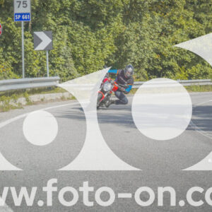 thumb_FF104307