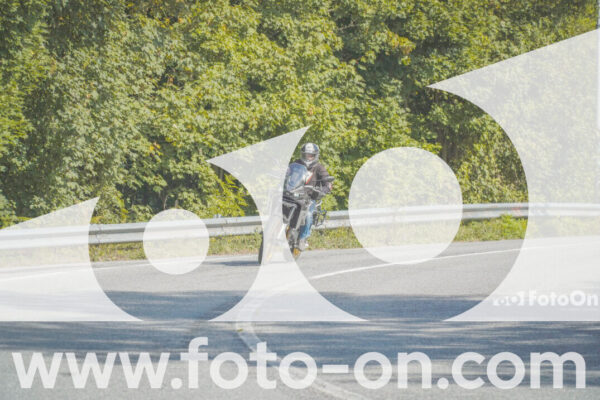 <h1 class="product-title">thumb_FF104322</h1>