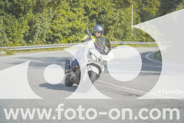 <h1 class="product-title">thumb_FF104342</h1>