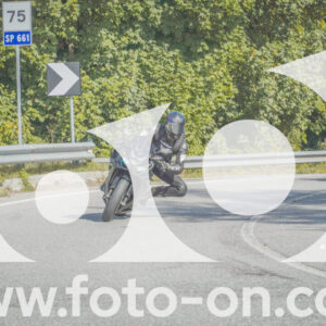 thumb_FF104363