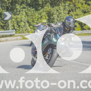 thumb_FF104364