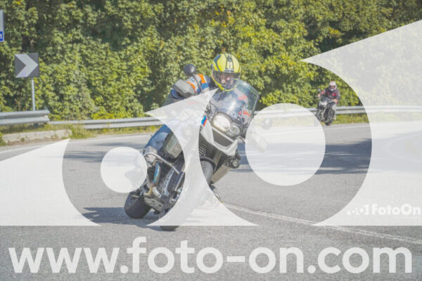 <h1 class="product-title">thumb_FF104365</h1>