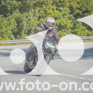 thumb_FF104367