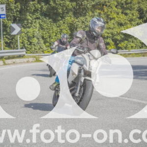 thumb_FF104376
