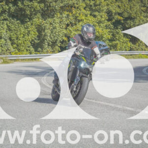 thumb_FF104377