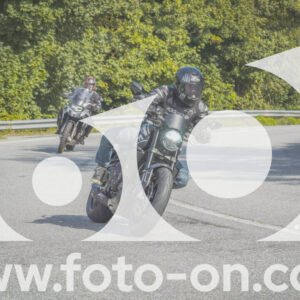 thumb_FF104380