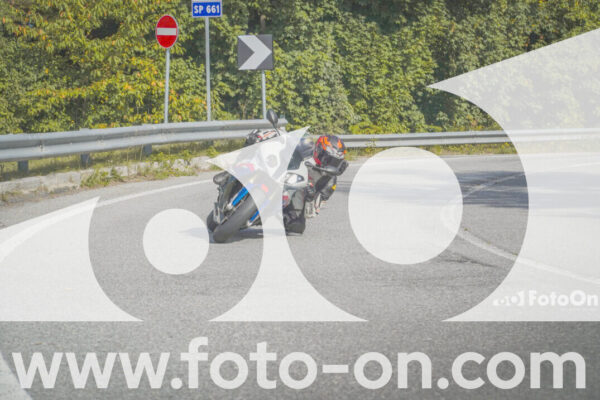 <h1 class="product-title">thumb_FF104390</h1>