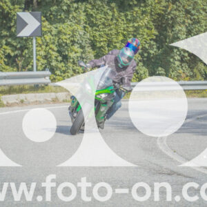thumb_FF104403