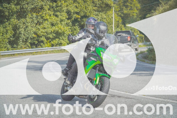 <h1 class="product-title">thumb_FF104417</h1>