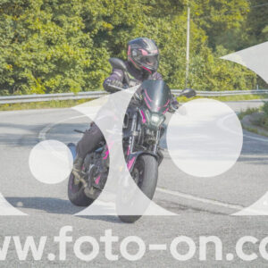 thumb_FF104430