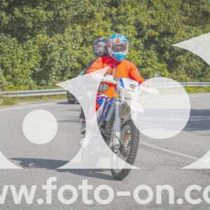 thumb_FF104447
