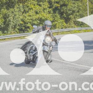thumb_FF104449