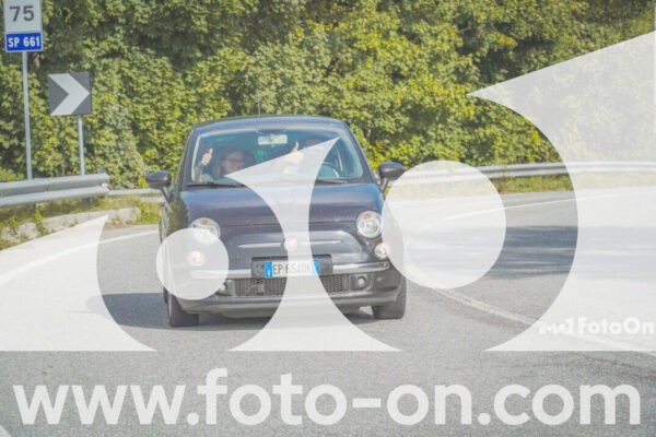 <h1 class="product-title">thumb_FF104483</h1>