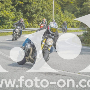 thumb_FF104503