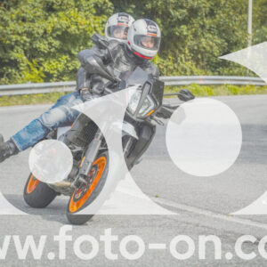 thumb_FF104523