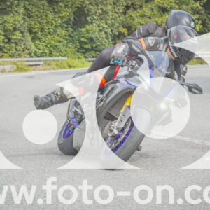 thumb_FF104530