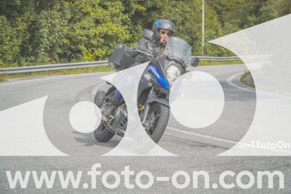 <h1 class="product-title">thumb_FF104661</h1>