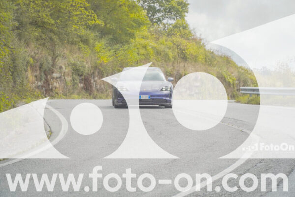 <h1 class="product-title">thumb_FF104717</h1>