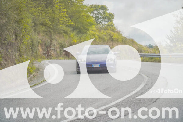 <h1 class="product-title">thumb_FF104718</h1>