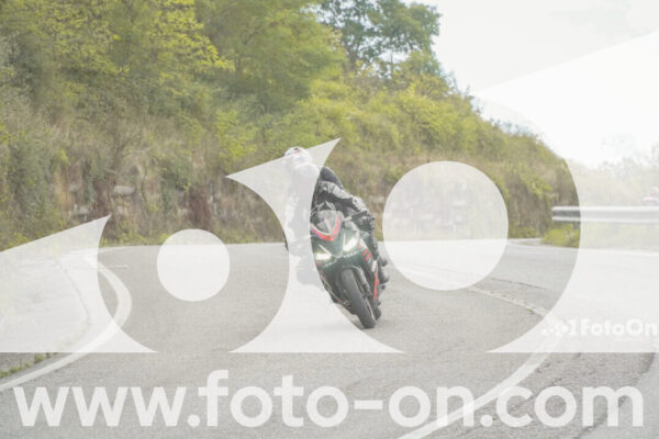 <h1 class="product-title">thumb_FF108886</h1>