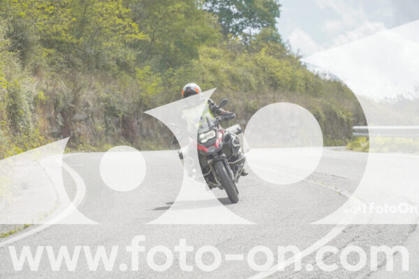 <h1 class="product-title">thumb_FF108929</h1>