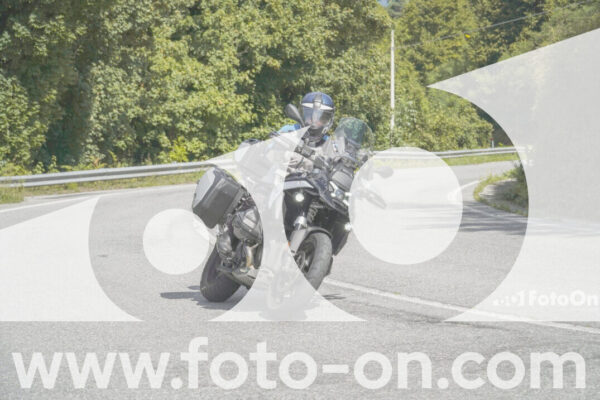 <h1 class="product-title">thumb_FF109022</h1>