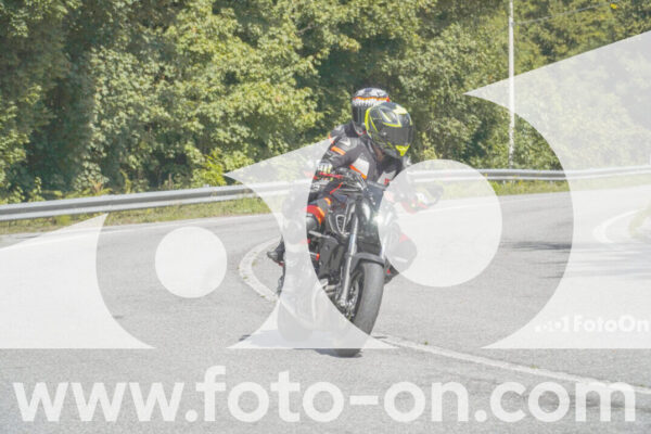 <h1 class="product-title">thumb_FF109036</h1>