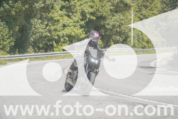 <h1 class="product-title">thumb_FF109071</h1>
