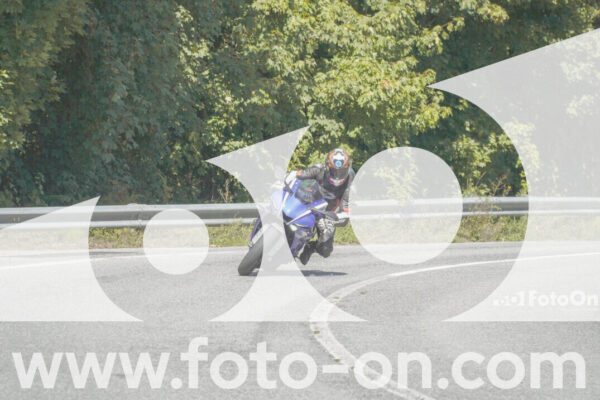 <h1 class="product-title">thumb_FF109185</h1>