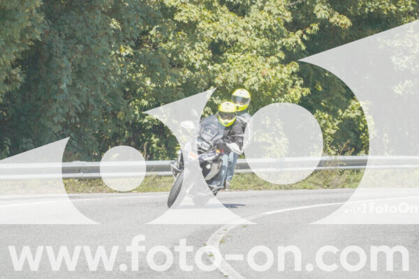 <h1 class="product-title">thumb_FF109197</h1>