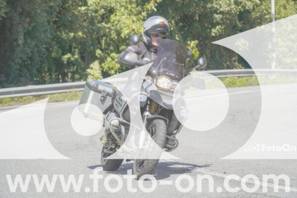 <h1 class="product-title">thumb_FF109229</h1>