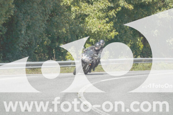 <h1 class="product-title">thumb_FF109253</h1>